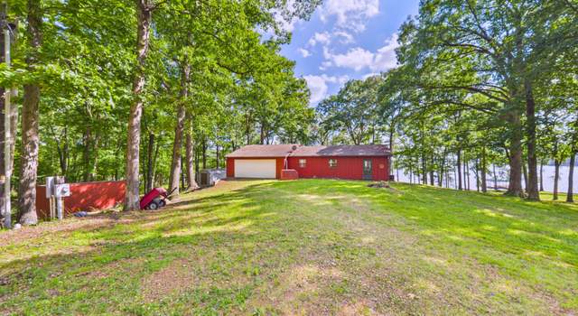 Photo of 865 Pittman Dr, New Concord, KY 42076