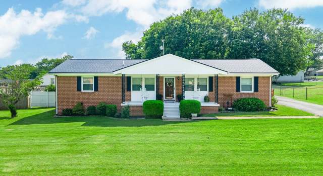 Photo of 4015 Brookside Dr, Columbia, TN 38401