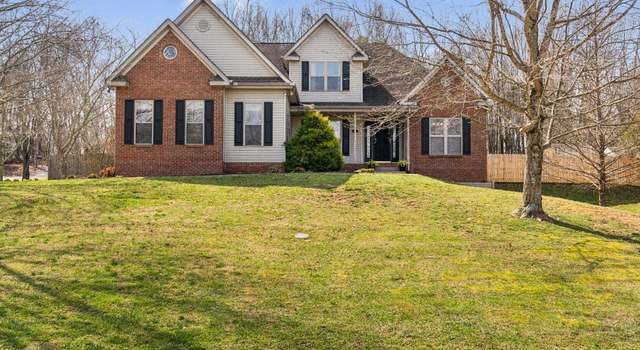 Property at 1230 Willow Brook Dr, Clarksville, TN 37043, 3 beds, 2.5 baths