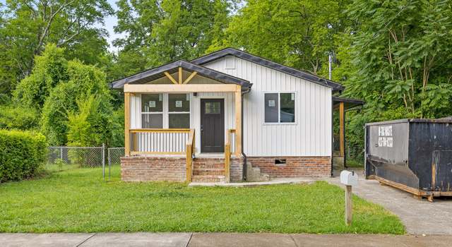 Photo of 2006 Robbins St, Chattanooga, TN 37404