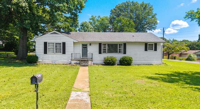 Photo of 6613 Riggins Dr, Chattanooga, TN 37421