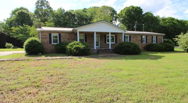 Photo of 680 Oak Grove Rd, Goodspring, TN 38460