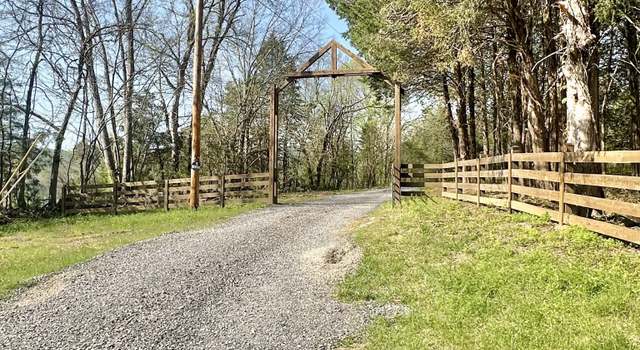 Photo of 2485 Hickman Rd, Hickman, TN 38567