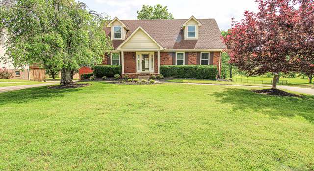 Photo of 1408 Honeysuckle Ln, Clarksville, TN 37040