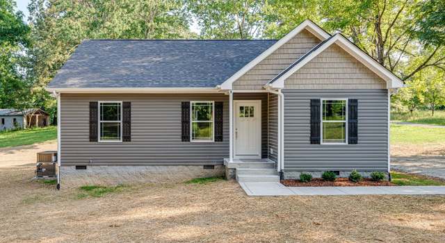 Photo of 400 Kaiser Rd, Dickson, TN 37055