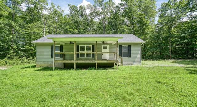 Photo of 1382 Pilgrim Dr, Grimsley, TN 38565