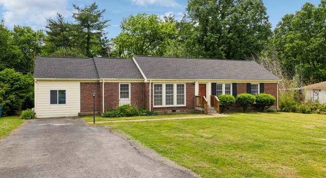 Photo of 2211 June Dr, Nashville, TN 37214