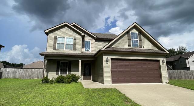 Photo of 1655 Parkside Dr, Clarksville, TN 37042