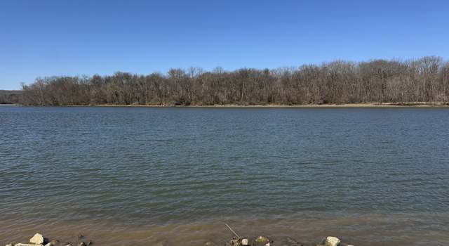 Photo of 507 Hardin Bottom River Rd, Clifton, TN 38425