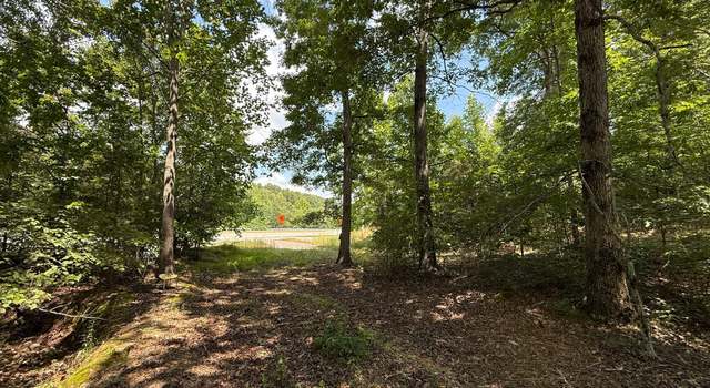 Photo of 1014 Columbia Hwy, Hohenwald, TN 38462