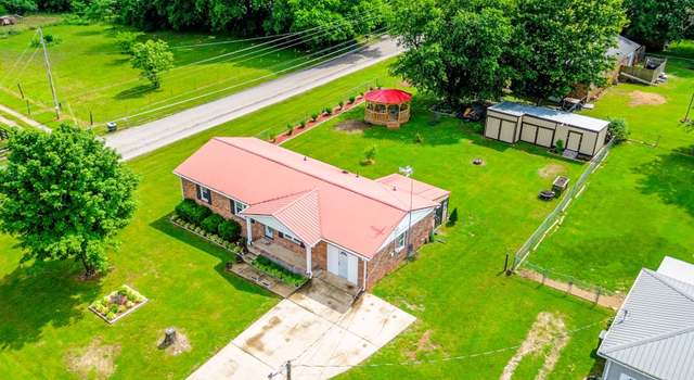 Photo of 701 Miles Rd, Pulaski, TN 38478