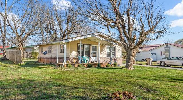 Photo of 112 Shasteen St, Estill Springs, TN 37330
