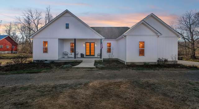 Photo of 393 Smith Chapel Dr, Shelbyville, TN 37160