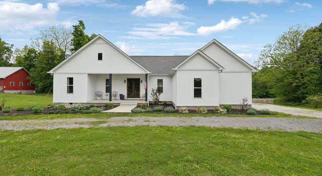 Photo of 393 Smith Chapel Dr, Shelbyville, TN 37160