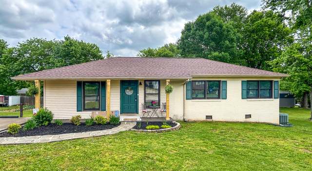 Photo of 149 Spruce St S, Bruceton, TN 38317