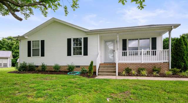 Photo of 103 Cedarview Dr, Charlotte, TN 37036