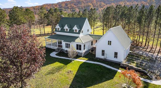Photo of 225 Apple Valley Ln, Morrison, TN 37357
