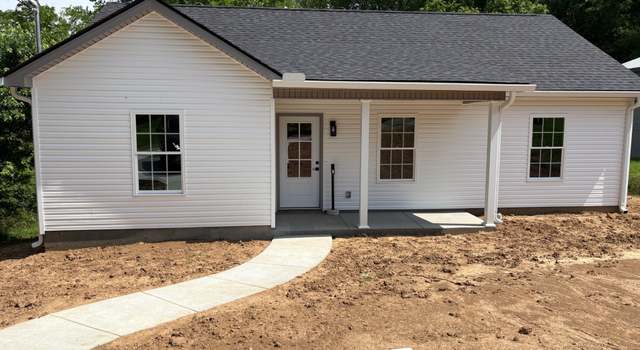 Photo of 212 Hayes St, Woodbury, TN 37190