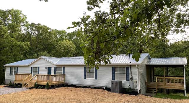 Photo of 2061 Little Hurricane Crk, Mc Ewen, TN 37101