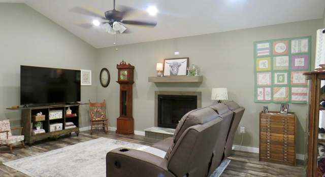 Photo of 168 Rarick Ln, Gainesboro, TN 38562