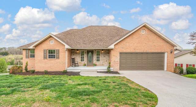 Photo of 308 Lindder Dr, Sevierville, TN 37876