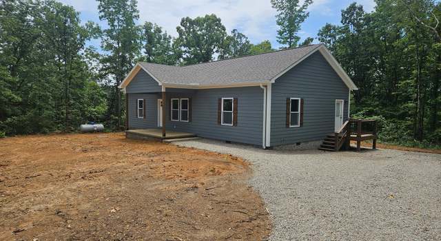 Photo of 809 Bundrant St, Waynesboro, TN 38485