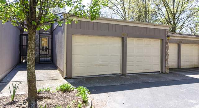Photo of 2017 Cherokee Bluff Dr, Knoxville, TN 37920