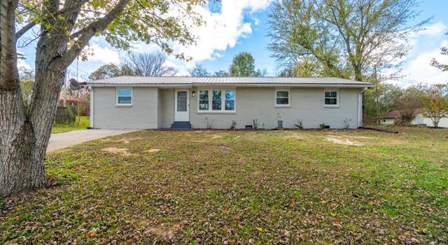 Photo of 985 Watauga Dr, Cookeville, TN 38501