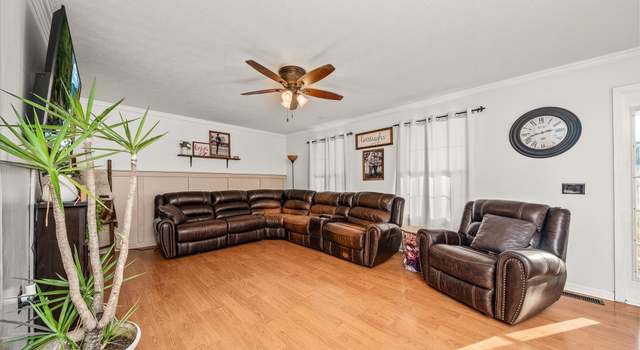 Photo of 3715 Woodtrace Ct, Cookeville, TN 38501