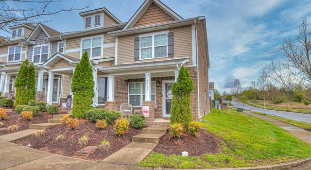 Photo of 2700 River Vista Ct, Hermitage, TN 37076