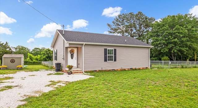 Photo of 587 Mason Everette Rd, Belvidere, TN 37306
