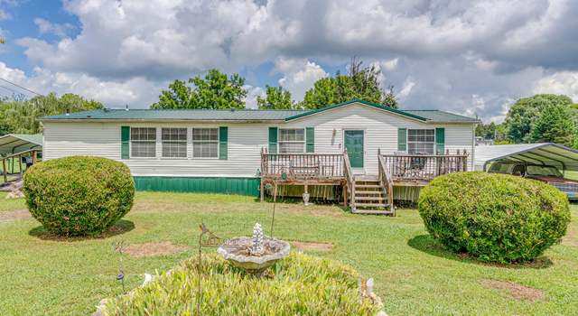 Photo of 425 Bluff Mountain Dr, Walland, TN 37886