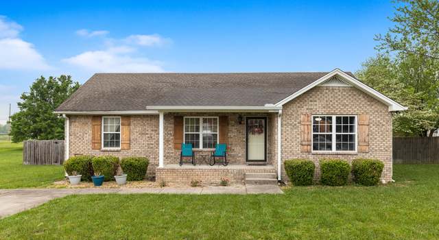 Photo of 102 Staggs Dr, Portland, TN 37148
