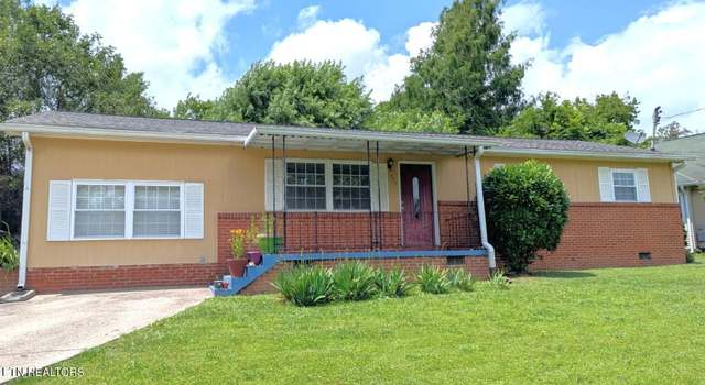Photo of 915 E Inskip Dr, Knoxville, TN 37912