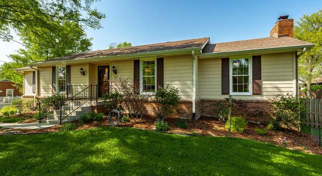 Photo of 182 Berrywood Dr, Hendersonville, TN 37075