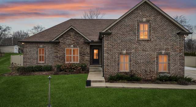 Photo of 3064 Bristol Ln, Greenbrier, TN 37073