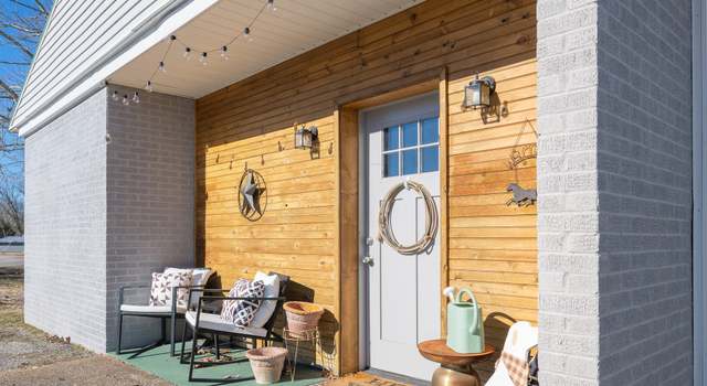 Photo of 2215 Wildersville Rd, Wildersville, TN 38388
