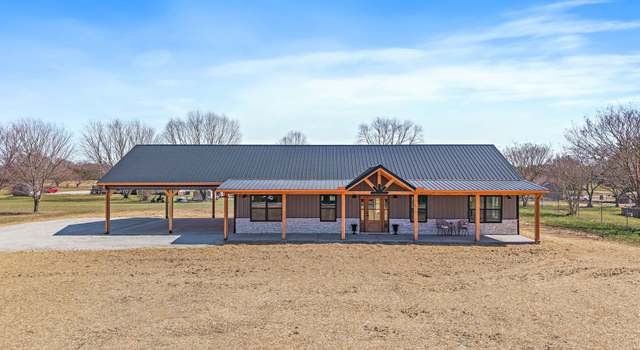 Photo of 134 Osco Dr, Hohenwald, TN 38462