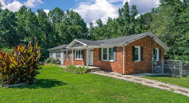 Photo of 181 Falling Water Rd, Sparta, TN 38583