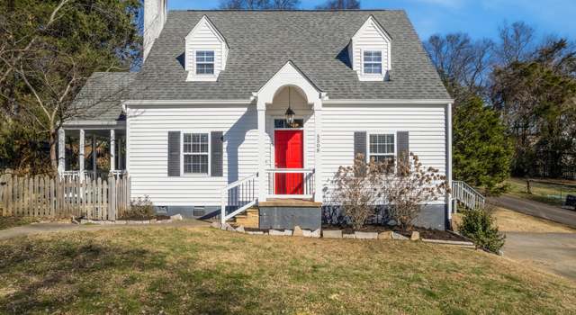 Photo of 5508 Lake Shore Dr, Knoxville, TN 37920