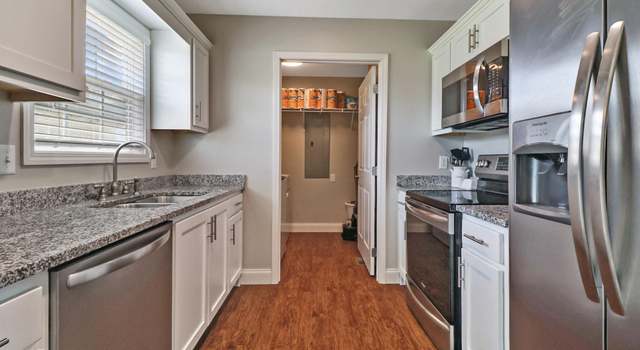 Photo of 614 Tabor Loop, Crossville, TN 38571