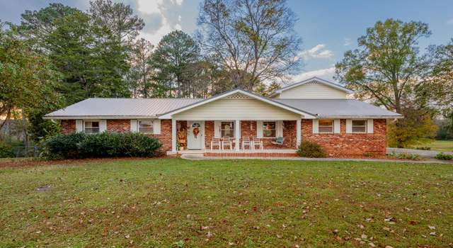 Photo of 72 Crest Dr, Rock Spring, GA 30739