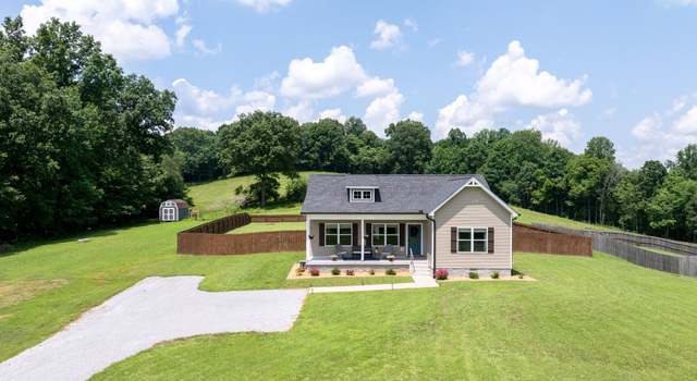 Photo of 1224 Columbia Rd, Charlotte, TN 37036
