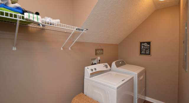 Photo of 104 S Laurens Way, Hendersonville, TN 37075