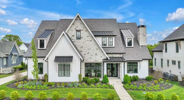 Photo of 8812 Edgecomb Dr, College Grove, TN 37046