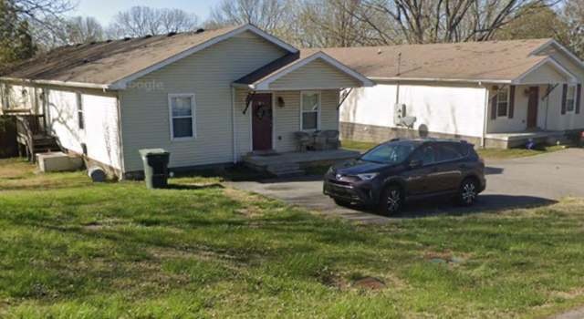 Photo of 114 W Hillcrest Dr, Springfield, TN 37172