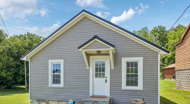 Photo of 430 S Ramsey St, Manchester, TN 37355