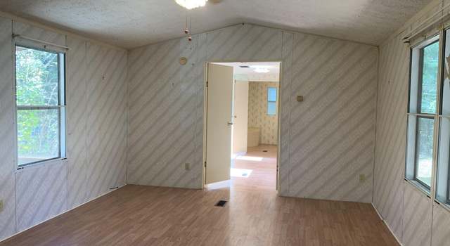 Photo of 720 Iris Avenue Ave, Jamestown, TN 38556