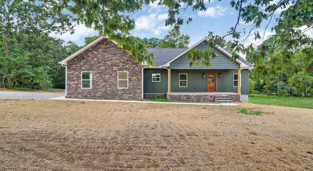 Photo of 250 Old Grimsley Ct, Grimsley, TN 38565
