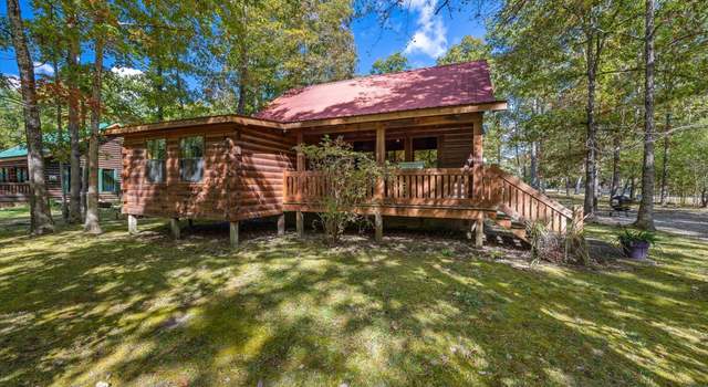 Photo of 103 Hundred Oaks Loop, Jamestown, TN 38556